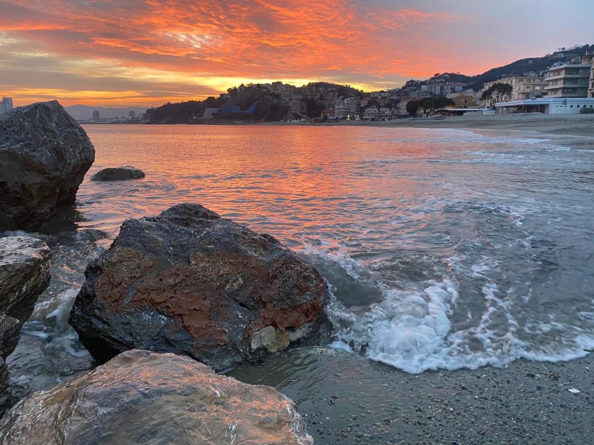 Villa Il Nido Sui Tetti Albisola Superiore Exterior foto
